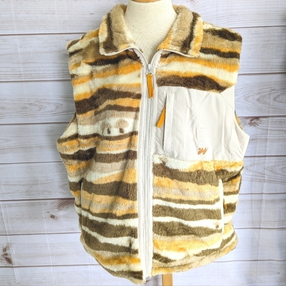 Urban Outfitters Without Walls Cozy Fleece Mushroom Vest Size XL NWT - Picture 9 of 16